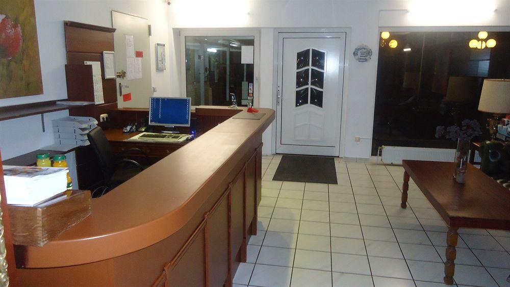 Hotel Rahlstedter Hof Hambourg Extérieur photo