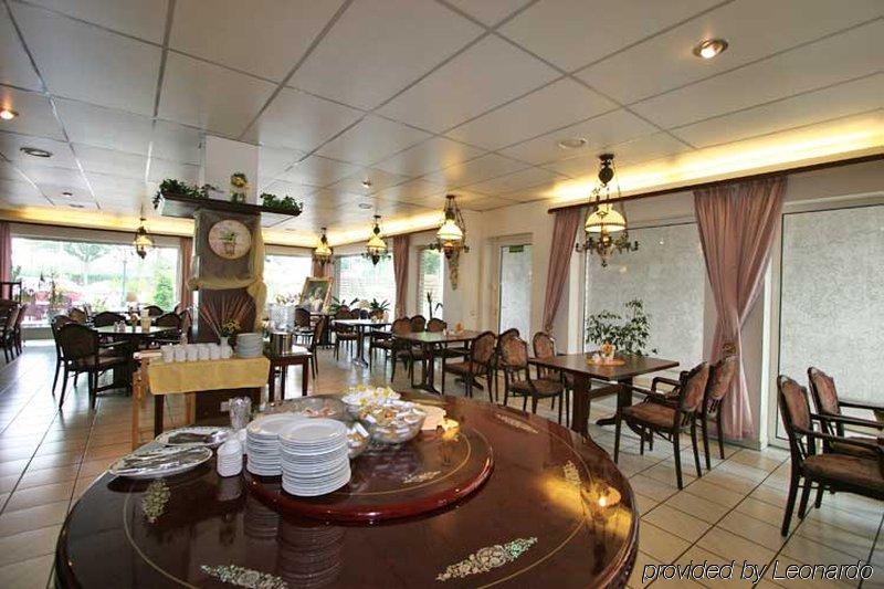 Hotel Rahlstedter Hof Hambourg Extérieur photo