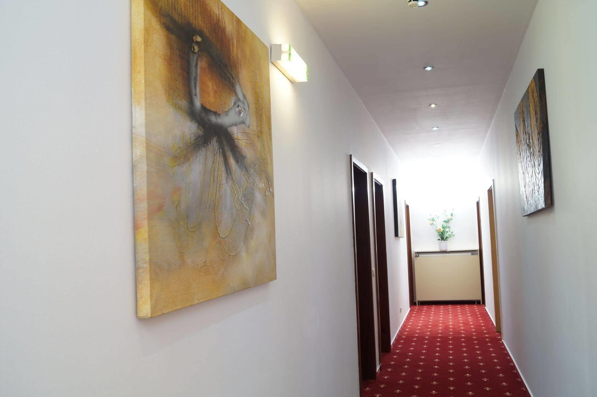Hotel Rahlstedter Hof Hambourg Extérieur photo
