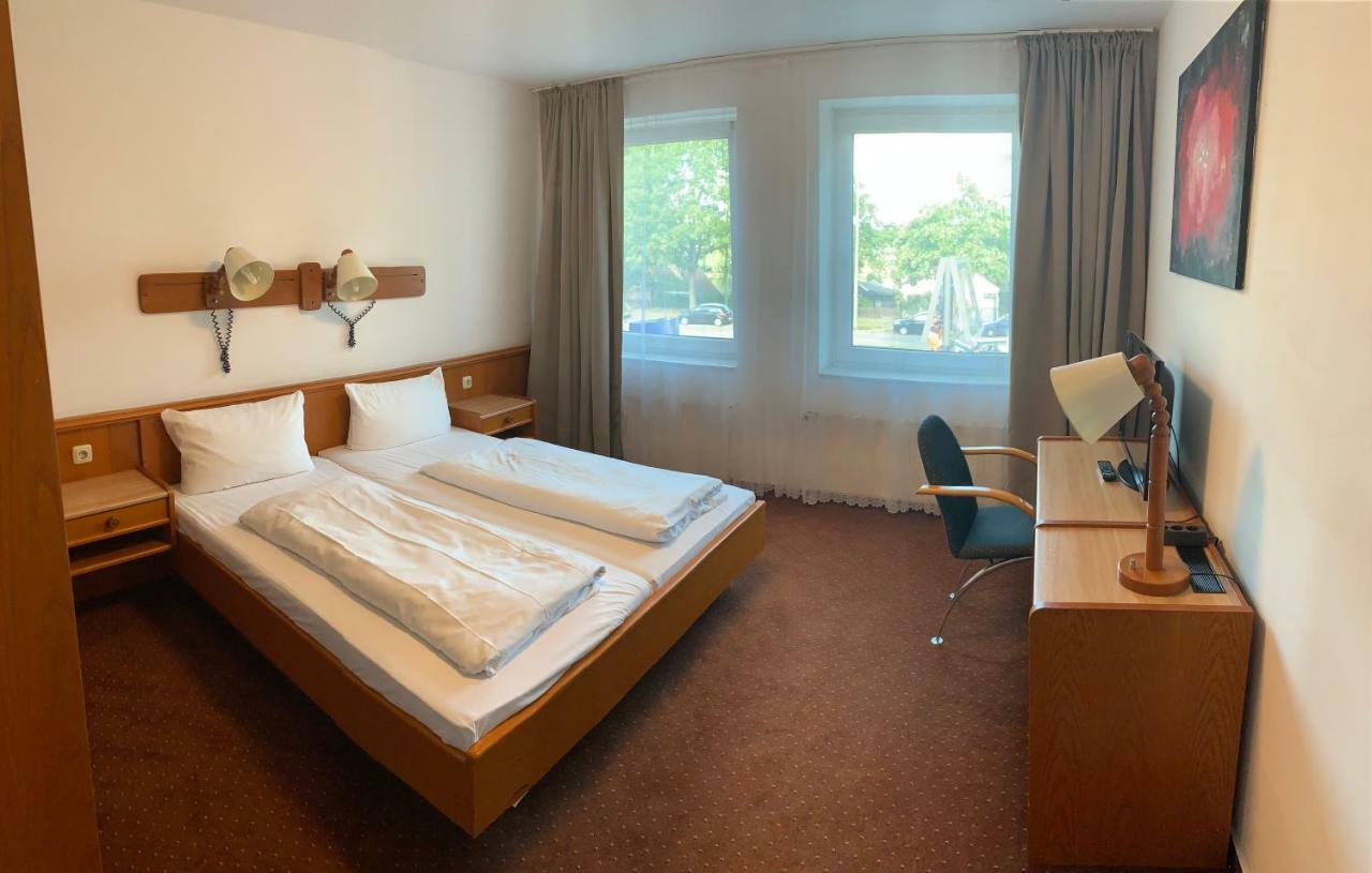 Hotel Rahlstedter Hof Hambourg Extérieur photo